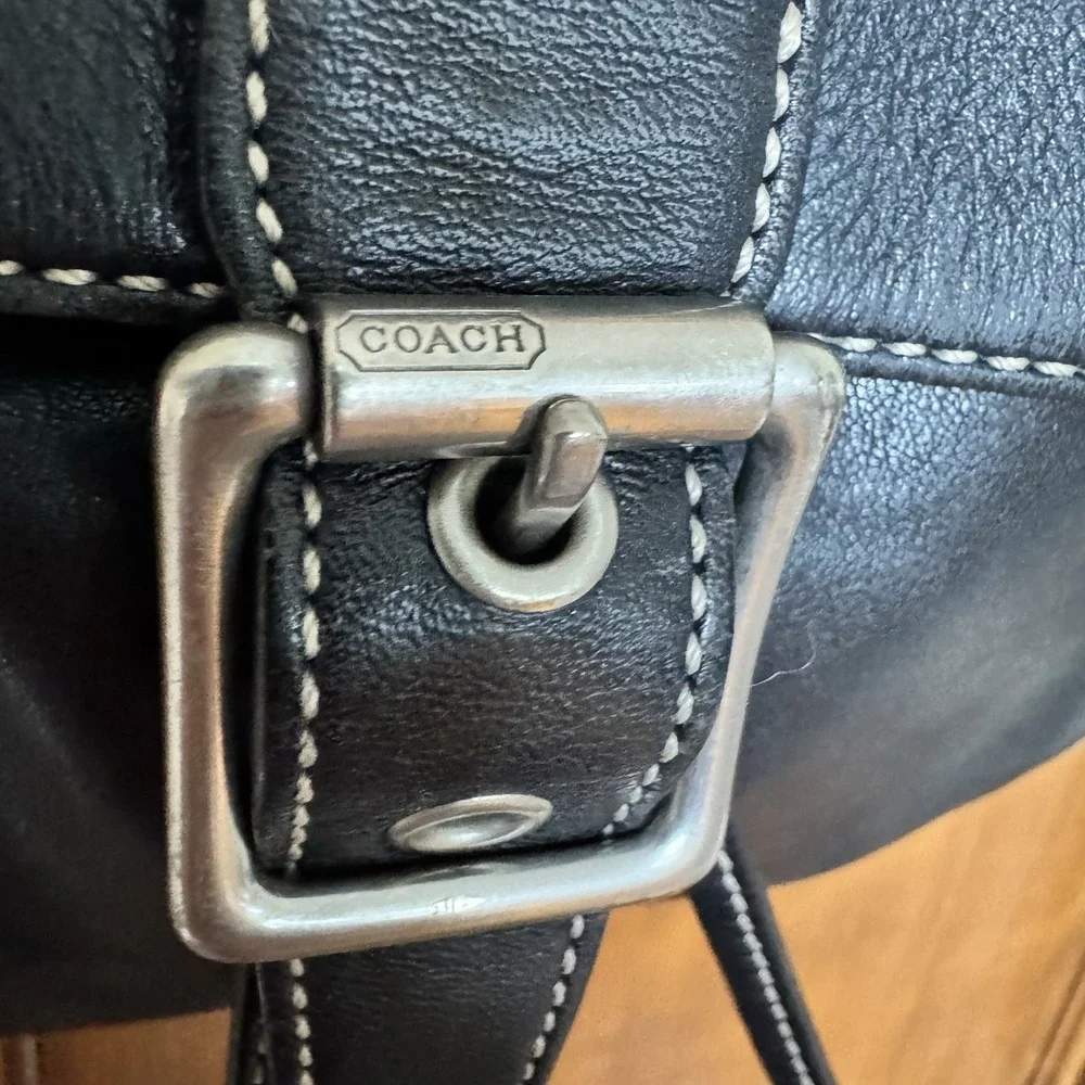 Coach 9569 Legacy Soft Black Leather Drawstring Flap Backpack Purse - Vintage